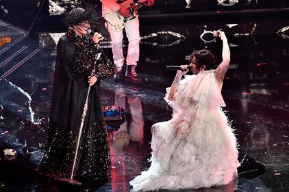Achille Lauro si sposa e coinvolge Fiorello 3