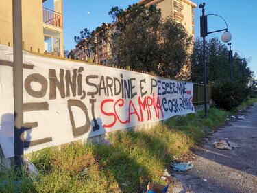 Manifestazioni contro la Lega a Scampia 9
