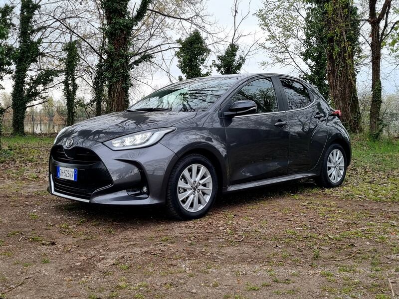 Mazda2 Hybrid prova su strada: guarda le foto 3
