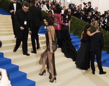 Met Gala 2017, i look più sexy 35
