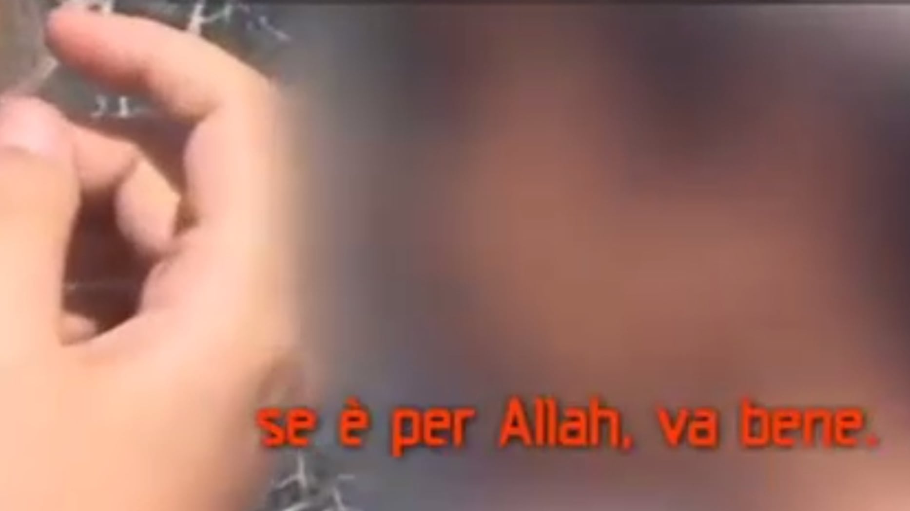 Bambino islamico di Roma difende l'Isis: "Uccidere per Allah è giusto"