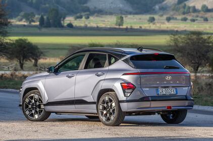 Nuova Hyundai Kona Elettrica, guarda tutte le foto 13