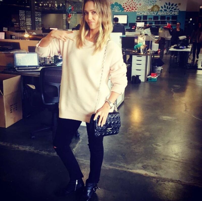 Jessica Alba su Instagram 7