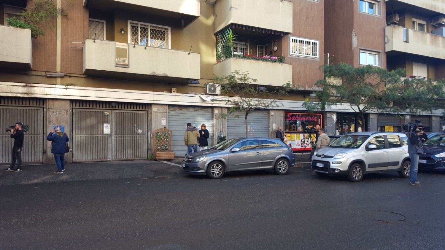 Ostia, nuova sparatoria: assalto al clan degli Spada