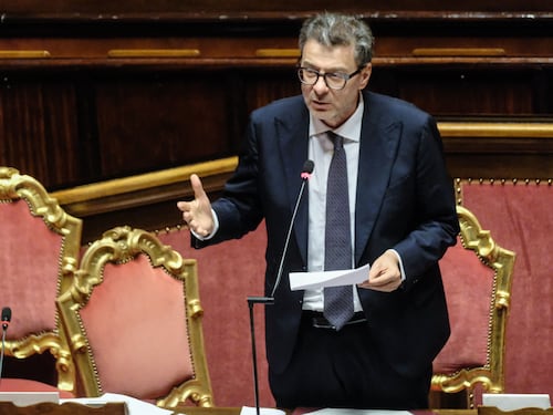Manovra, strada stretta per Giorgetti