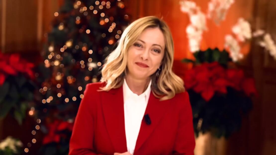 Natale, gli auguri della Meloni agli italiani: "Serve l'entusiasmo di tutti"