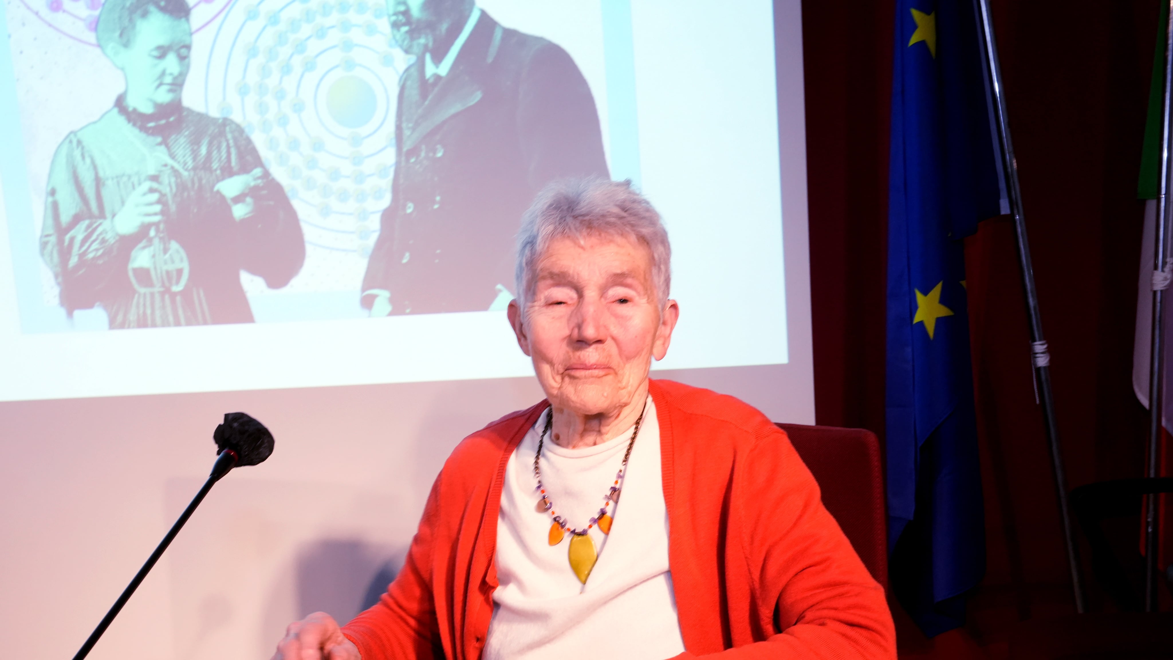 "Quanti giochi in laboratorio con mia nonna Marie Curie"