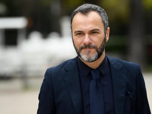 Massimiliano Gallo "precario da una vita" diventa protagonista di "Malinconico"