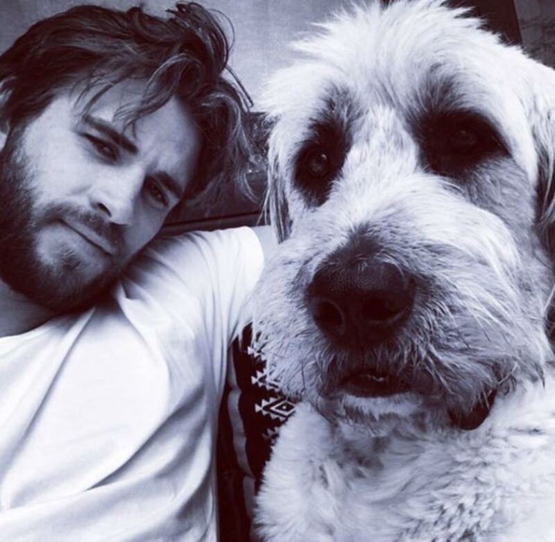 Miley Cyrus e Liam Hemsworth, le foto della coppia  13