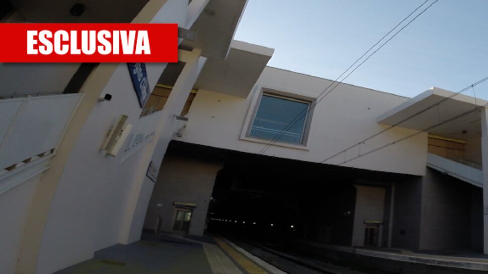 Nella stazione fantasma da 30 anni in balìa del degrado