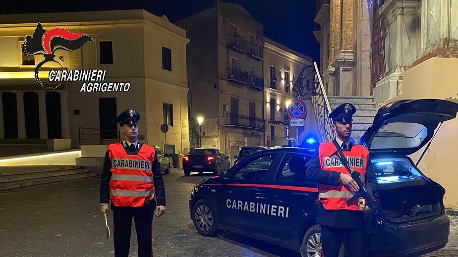 Spacciava droga in pieno centro, arrestato pusher gambiano