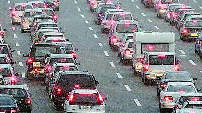 Scontro in tangenziale, 7 chilometri di coda