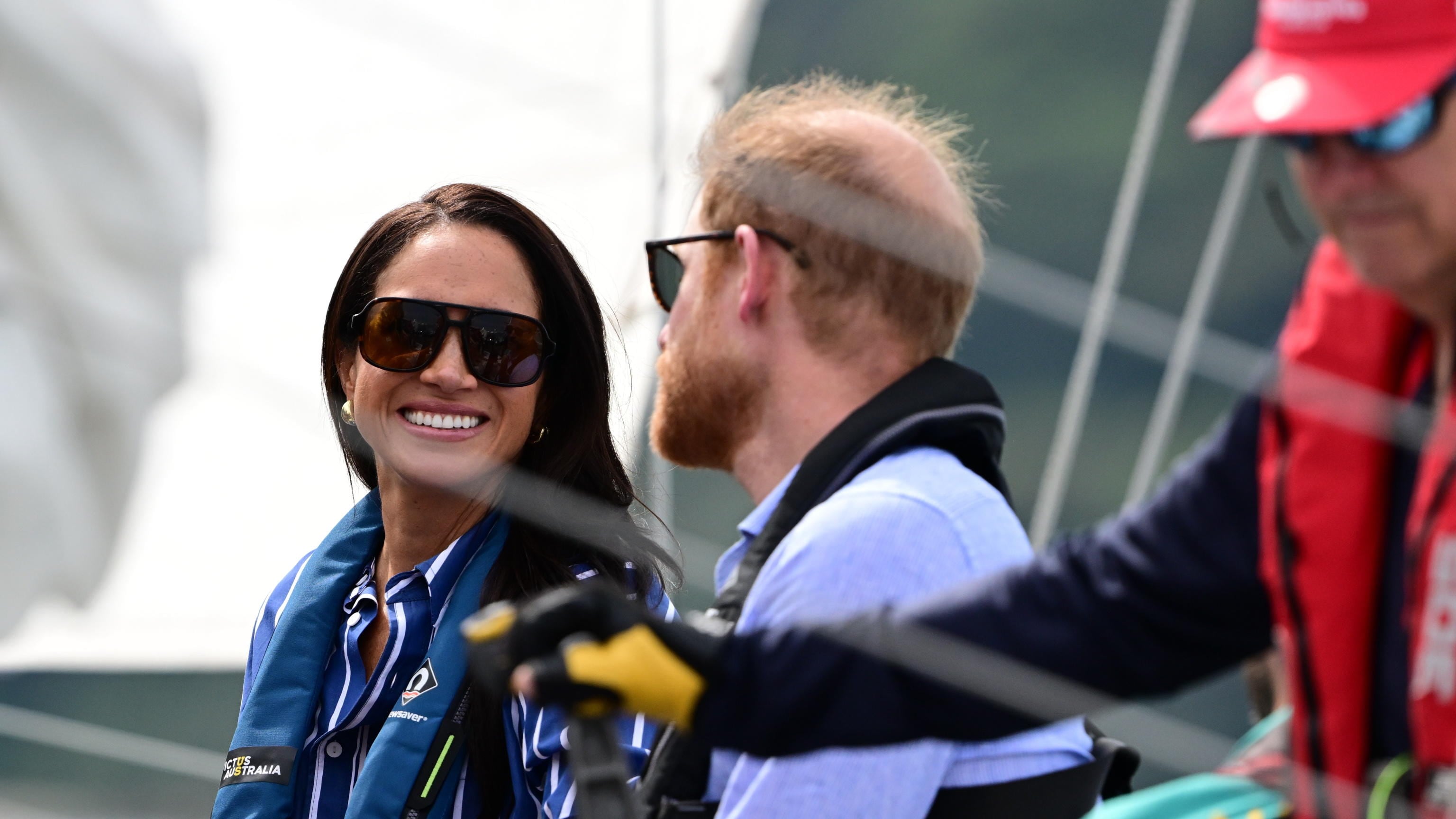 Meghan Markle incontra i fan: la cifra da capogiro per stringerle la mano