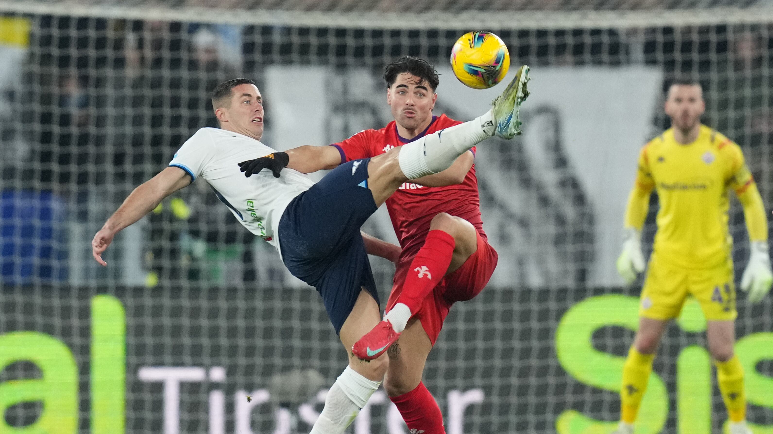 Lazio, brusca frenata: la Fiorentina riprende la marcia