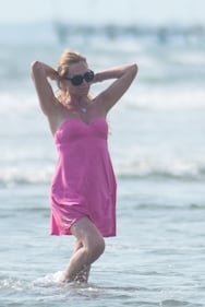 Le vip italiane più sexy in spiaggia: foto 17