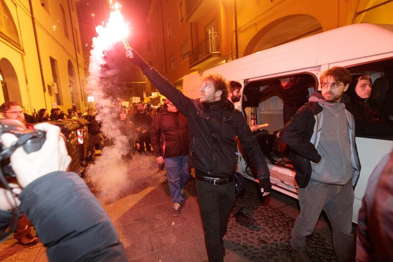 A Bologna sfilano gli antagonisti di Salvini 9