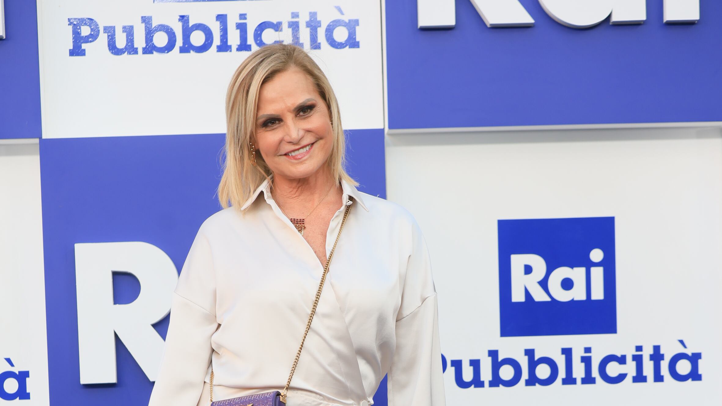 La Ventura fa l'opinionista e partono subito le polemiche