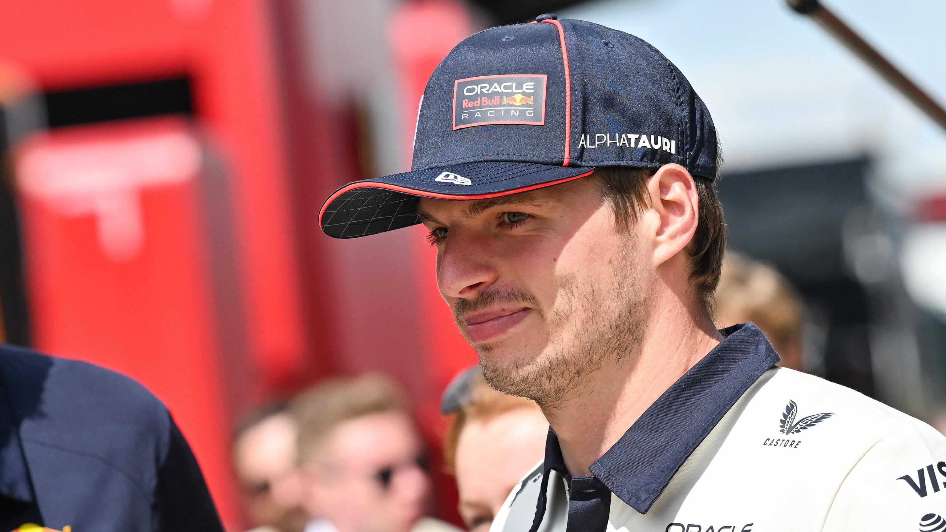 La Mercedes ora aspetta Verstappen