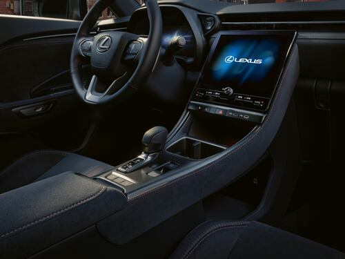 Lexus LBX - Guarda le foto dell'anteprima