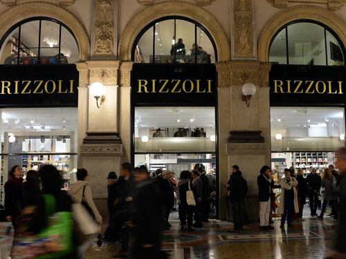 Rizzoli si riduce e spunta un negozio. Pronta un'asta all'incanto milionaria