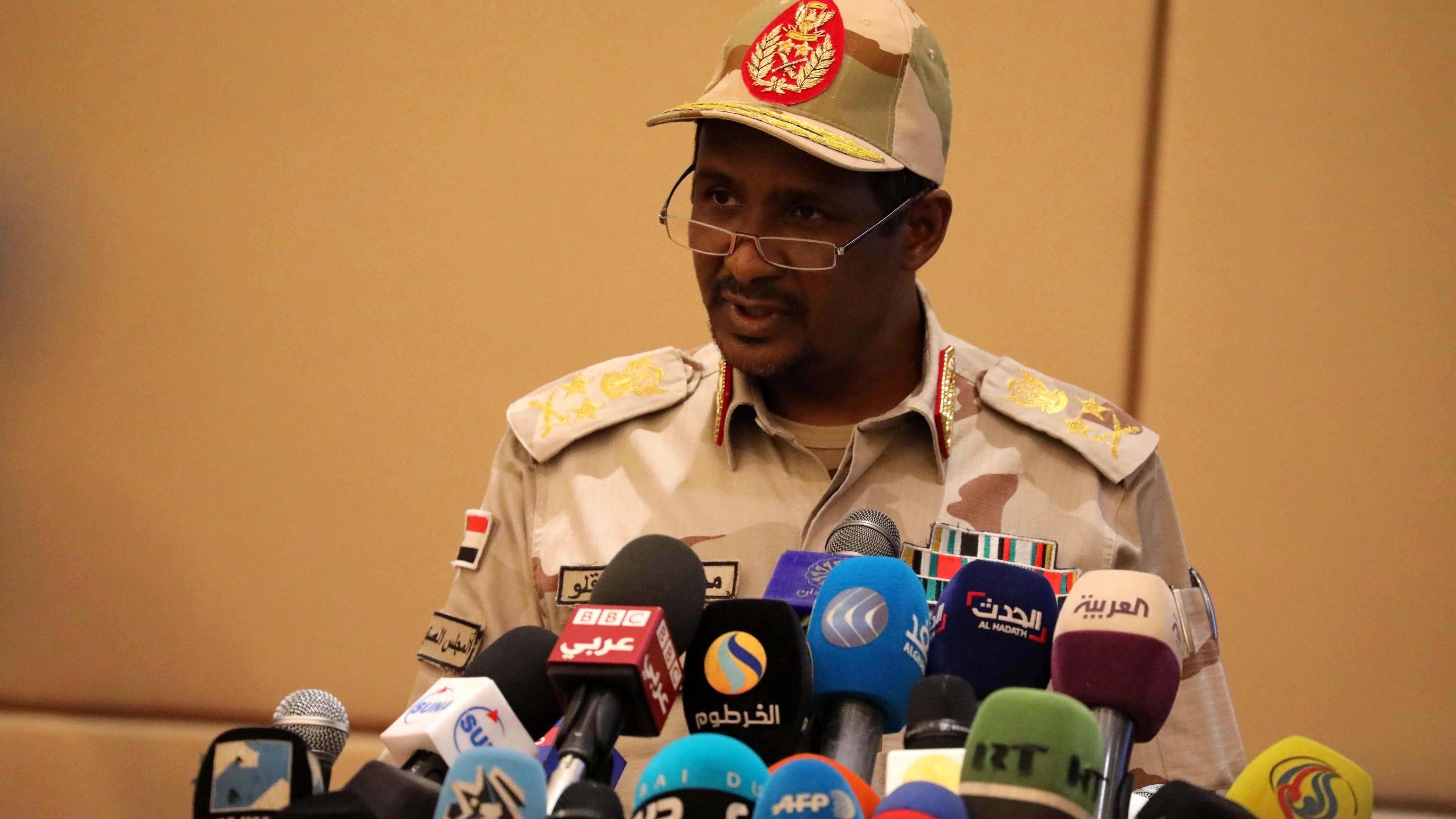 Golpe dei filorussi in Sudan: bombe e morti nella capitale