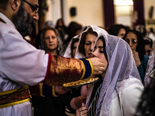Il governo inglese scende in campo per i cristiani perseguitati