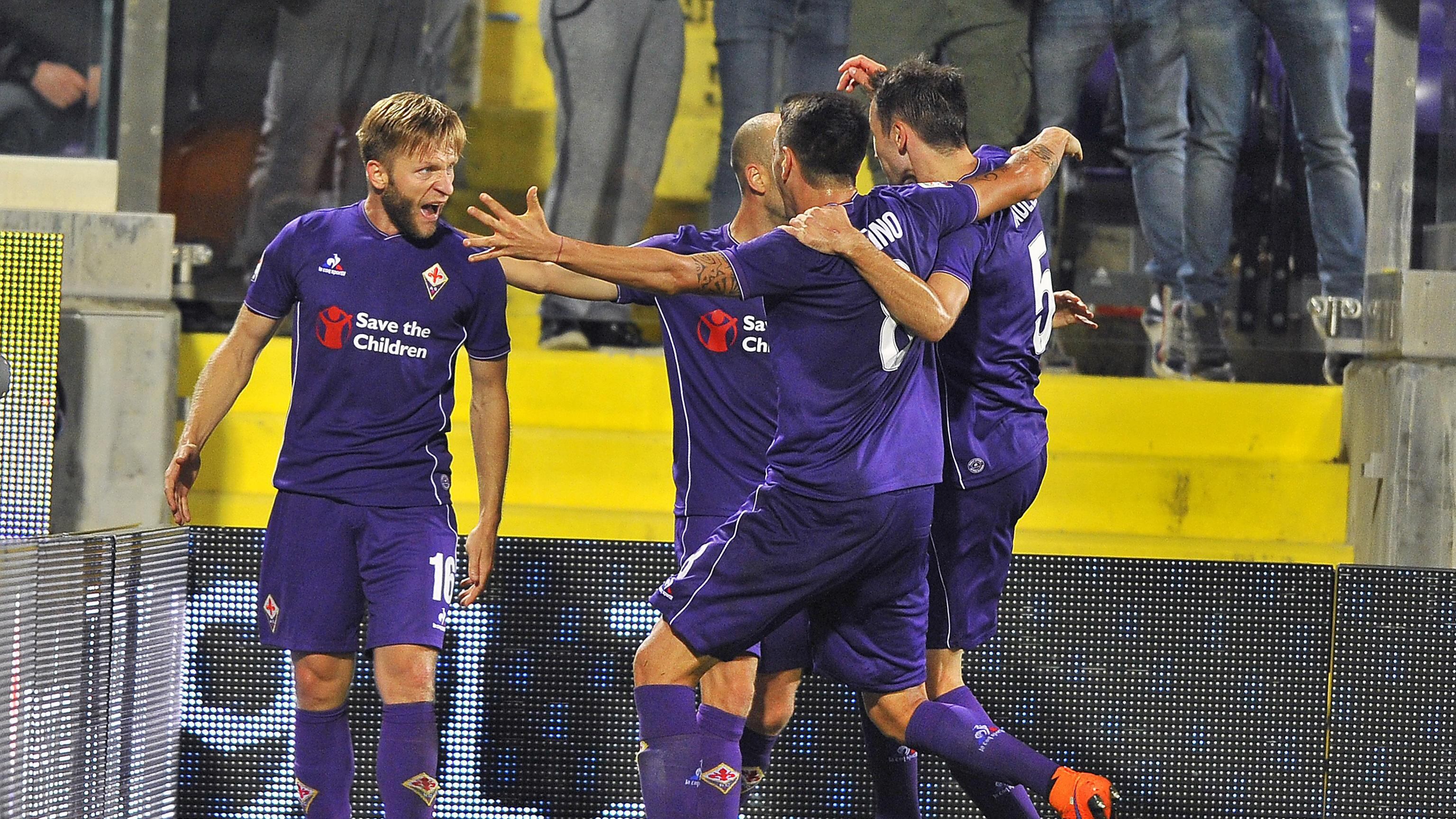 Blaszczykowski e il croato Kalinic portano i viola al secondo posto