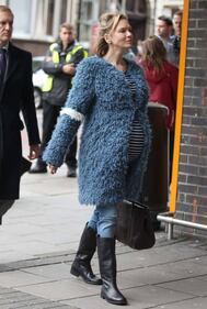 Bridget Jones mamma: Renée Zellweger col pancione sul set 32