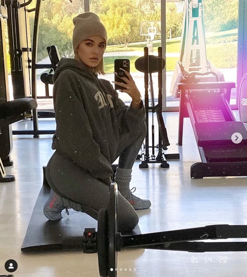 Kim Kardashian e le sorelle in foto 5