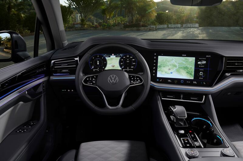 Volkswagen Touarge, guarda la gallery 13