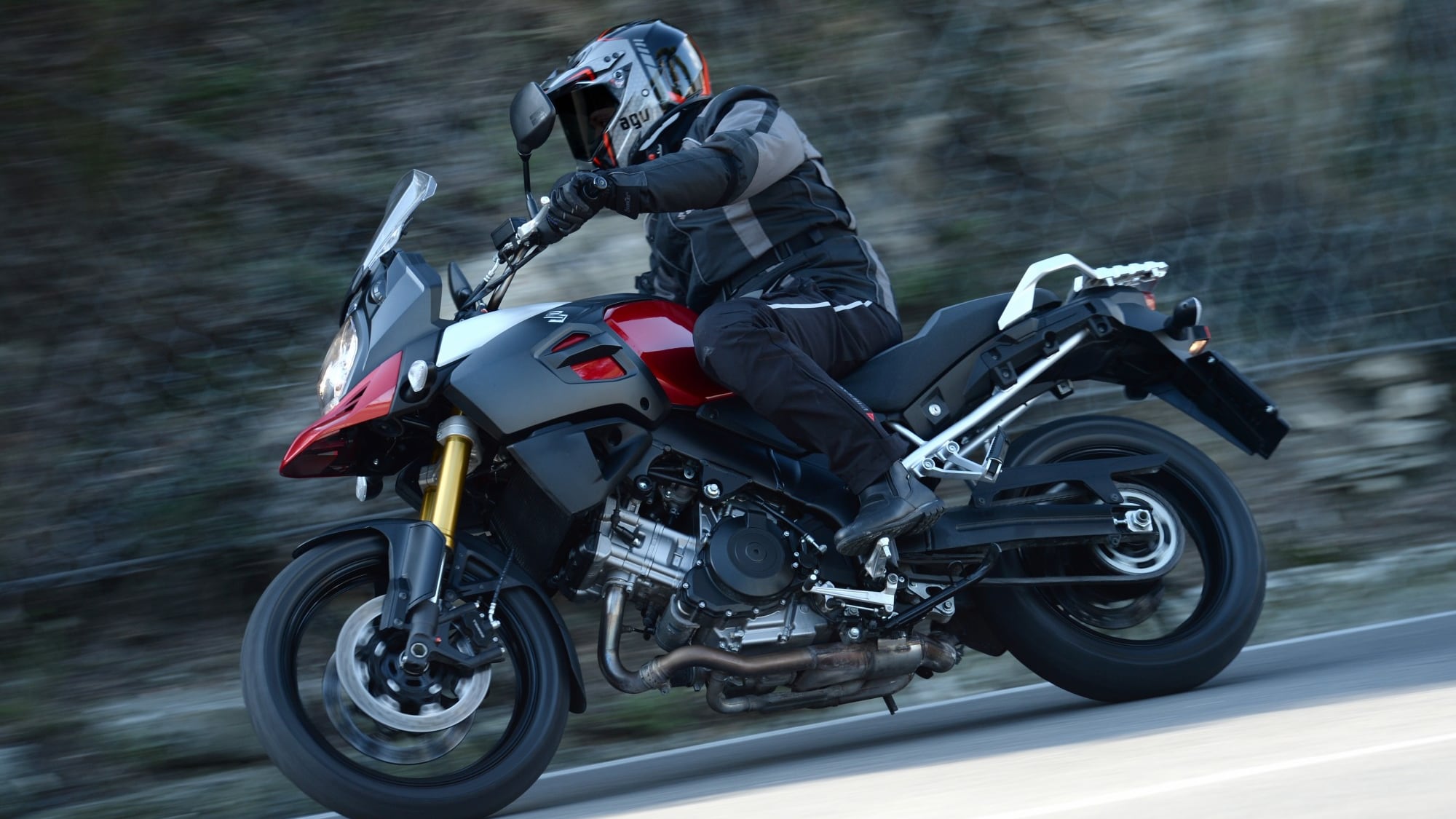 Test moto: Suzuki V-Strom 1000, l’endurona per tutti