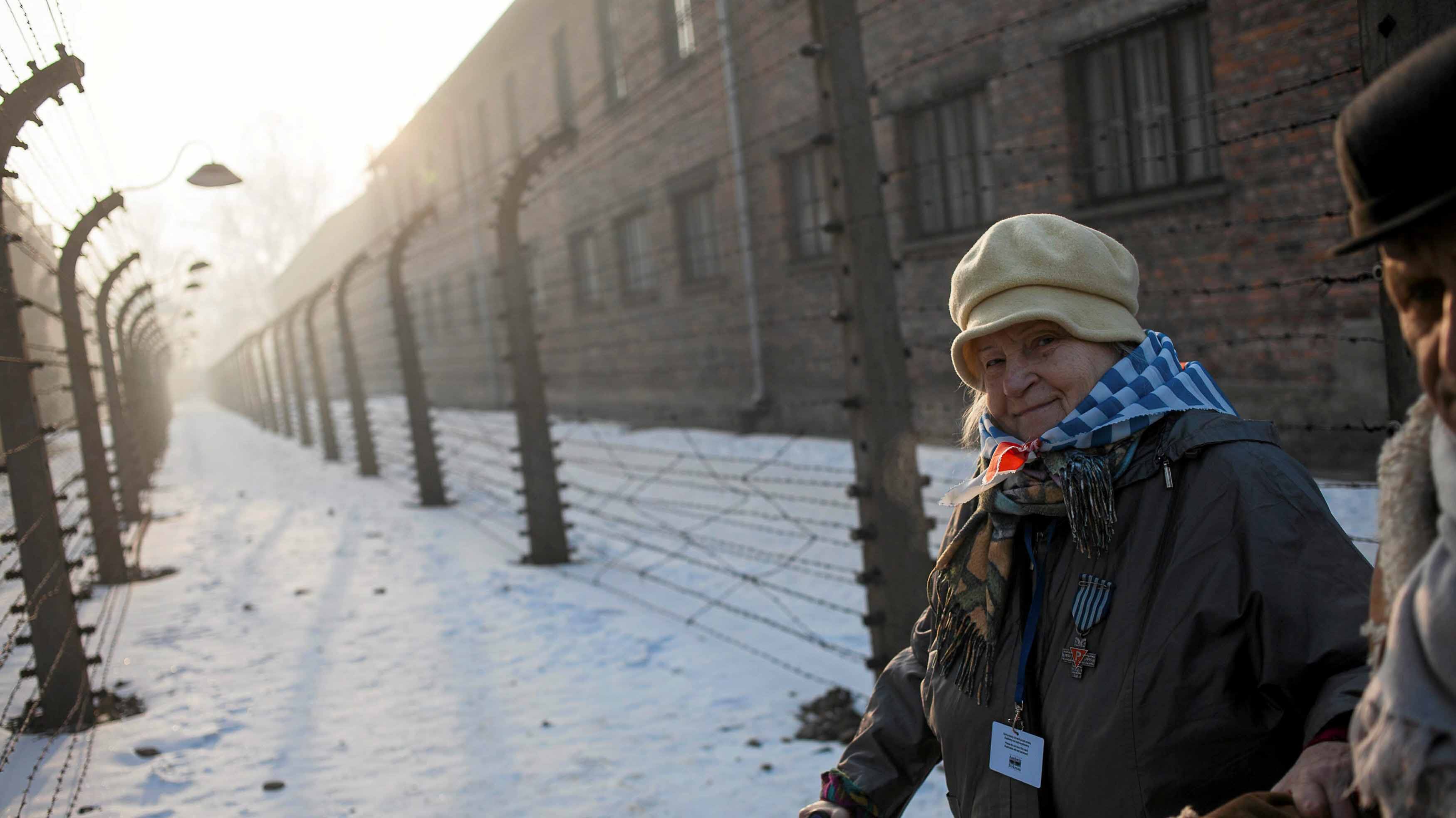 Giornata della memoria: "Auschwitz è il lato più oscuro dell'uomo"