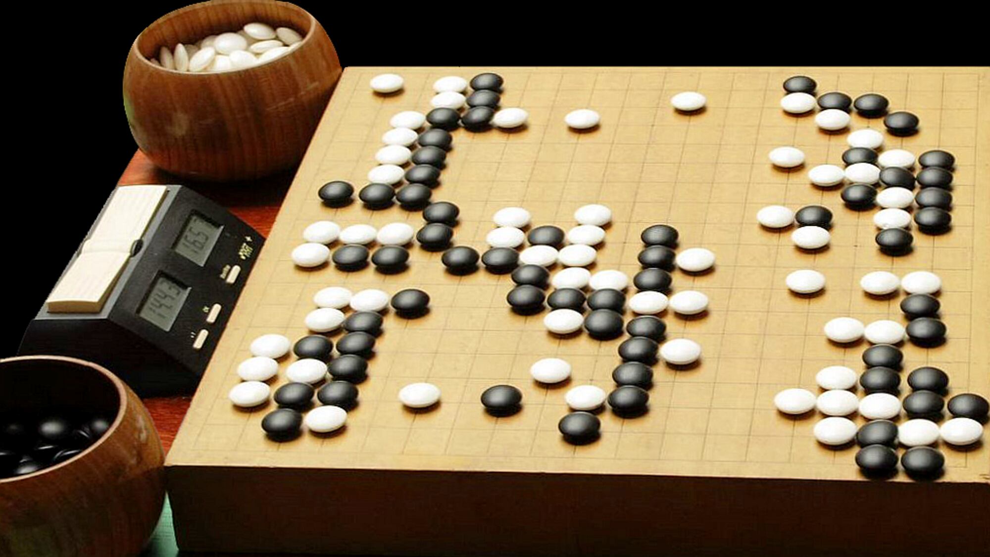 Debole o forte: ecco come può essere l'intelligenza artificiale (e quali sono le differenze)