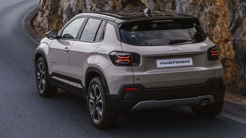 Jeep Avenger Model Year 2024, guarda tutte le foto 2