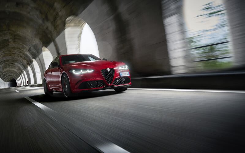 Nuove Alfa Romeo Giulia e Stelvio Quadrifoglio, guarda tutte le foto 10