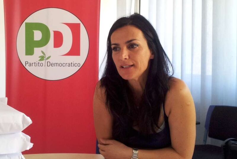 Rinvio a giudizio per il sottosegretario Barracciu. Lei si dimette
