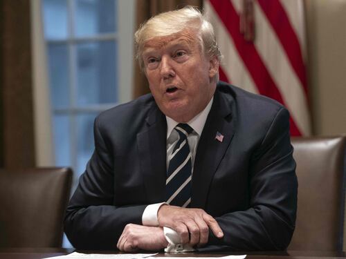 Il piano di Trump per negare la cittadinanza agli immigrati