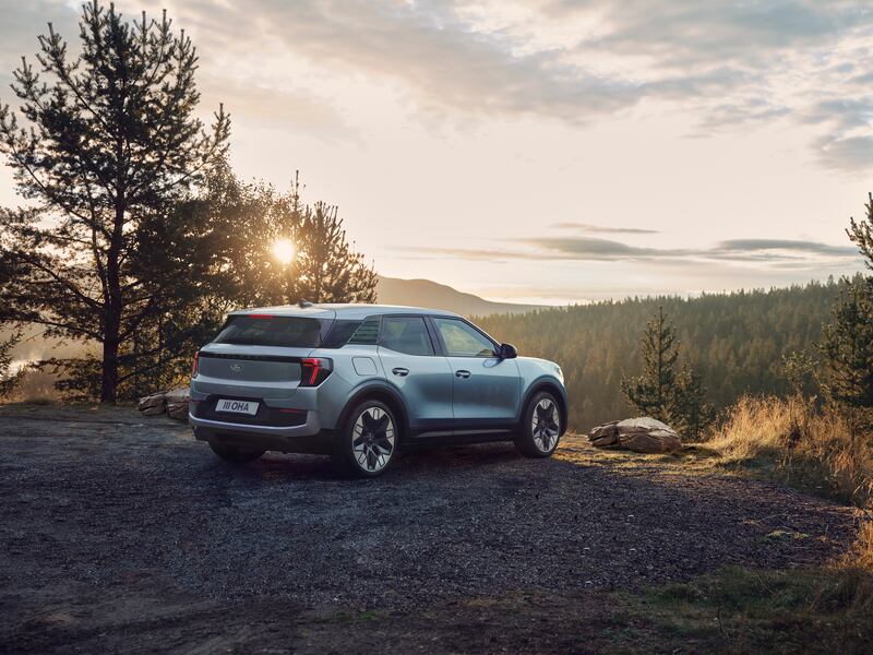 Le foto del nuovo Ford Explorer 2023 22