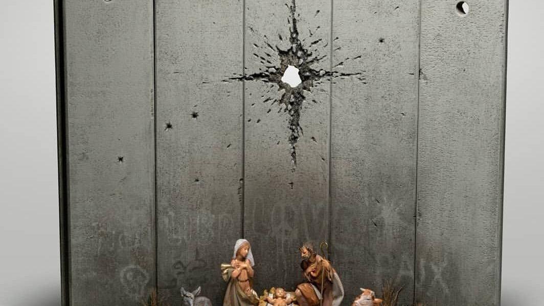 L'ultimo Banksy: a Betlemme colpo di mortaio sul presepe