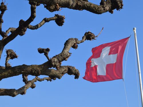 Svizzera: alle legislative avanza la destra conservatrice, stangata per i Verdi