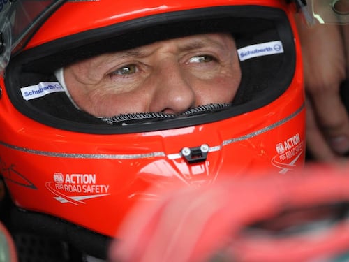 "Un intervento per Schumacher". Ma la sua famiglia rivela la verità