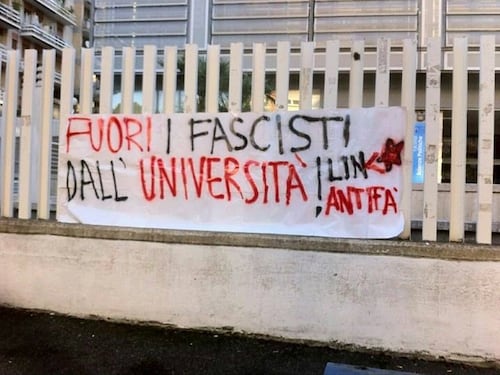 "Fuori i fascisti dalle università": la protesta dei collettivi