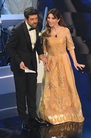 Sanremo 2018: i look sexy della terza serata 10