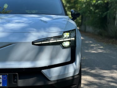 Volvo EX30, guarda la gallery del nuovo suv elettrico premium 5