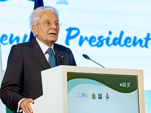Mattarella, No Tav: “Quanto avvenuto in Val Susa è inammissibile. La violenza è un virus per la democrazia”