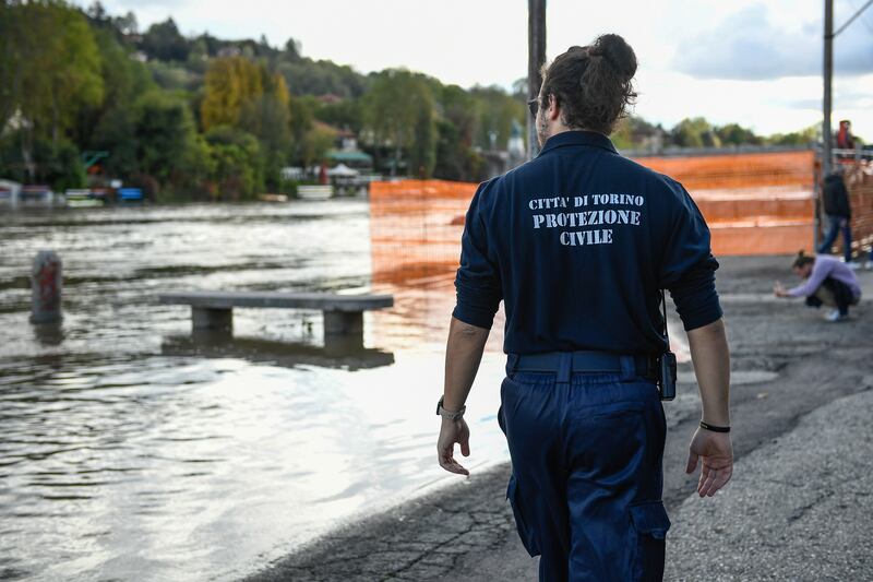 Maltempo, preoccupazione per i fiumi: allagamenti dal Piemonte alla Sicilia 4