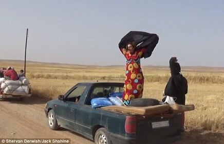 Le donne siriane si tolgono il niqab 4