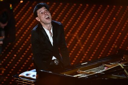 Ezio Bosso, il pianista che ha commosso Sanremo 2016. Le foto 1