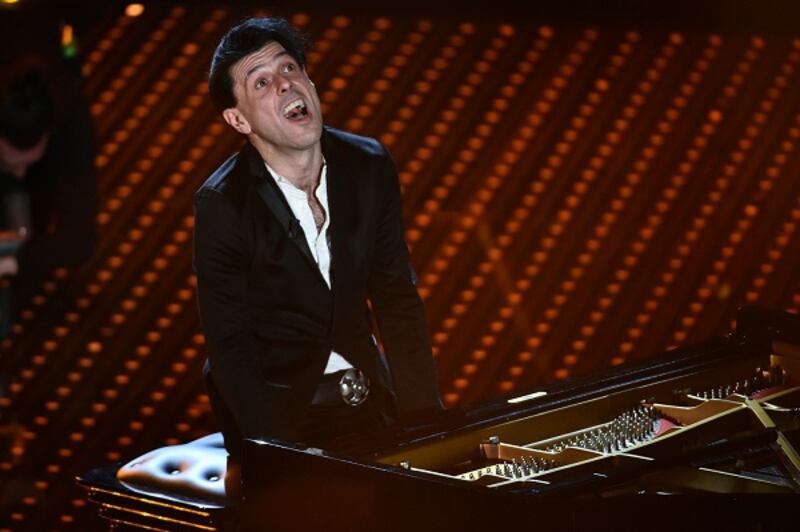Ezio Bosso, il pianista che ha commosso Sanremo 2016. Le foto 1