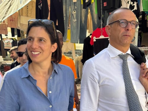 Ricci si arrende in chat: "Temo che non basti". E la fronda 5s lo scarica